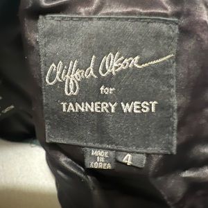 Absolutely incredible genuine leather perf vintage dress fits 00-2 - stunning